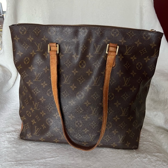LOUIS VUITTON Monogram Cabas Mezzo Tote Bag - AUTHENTIC And BEAUTIFUL! - Picture 2 of 15